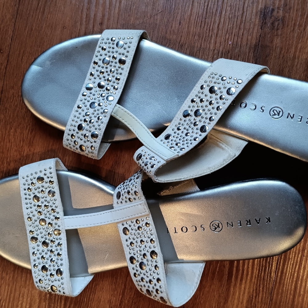 Karen Scott Sandals